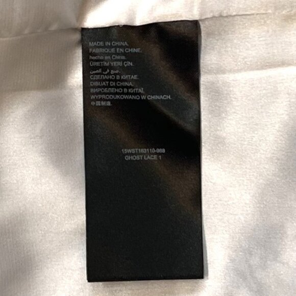 💥SALE bebe NWT Cold Shoulder Ruffle Top Ghost Lace 1 Size S Black White Gry - Picture 14 of 15